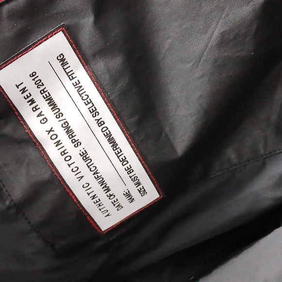 Victorinox Men's Black Military Field Jacket - Picture 8 of 15